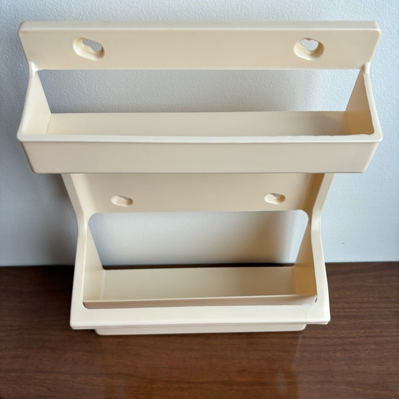 Vintage Rubbermaid Clean Up Caddy - Picture 3 of 11